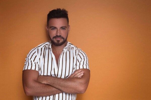 شاهد .. على وقع أغنية "قول إنشالله" .. إيوان يشعل حفله في الأردن