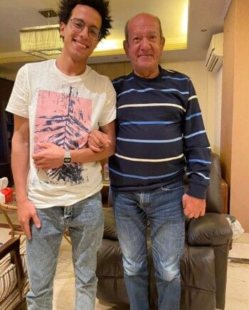 شاهد .. طه دسوقي يودّع لطفي لبيب بهذه الكلمات