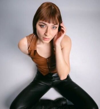 شاهد .. جوي حلاق تتحدث عن "خطيئة أخيرة" و"شي جديد" والمشاهد الجريئة