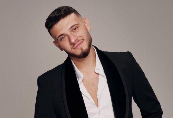 شاهد .. الشامي يتألق بمهرجان هرقلة الدولي في تونس بحفل لا يُنسى