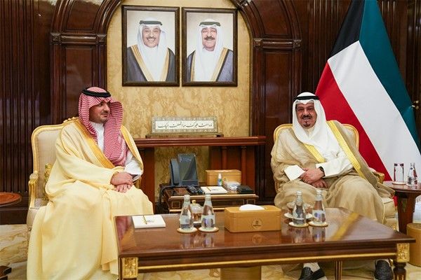 رئيس الوزراء استقبل وزير الداخلية بالمملكة العربية السعودية