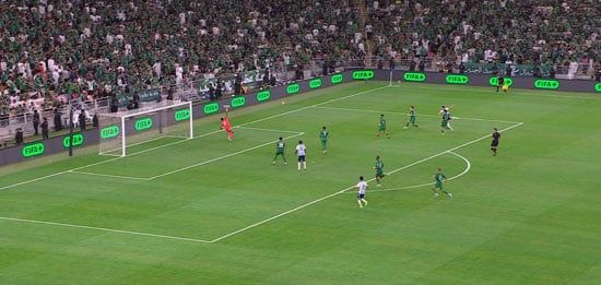 جانب من لقاء بيراميدز والهلال السعودى جانب من لقاء بيراميدز والهلال السعودى