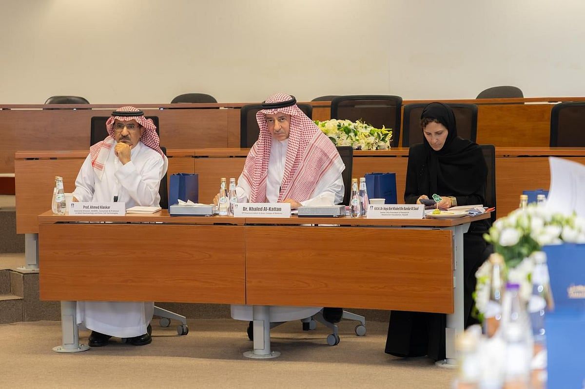 اتفرج – مؤتمر دولي بالرياض يضع التراخيص في صدارة نقاشات الخلايا الجذعية والطب التجديدي