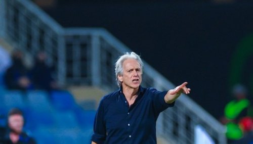 بعد فوز النصر على الزوراء العراقي.. الجماهير تنقلب على جيسوس العظيم!!