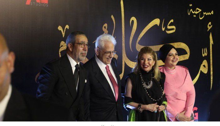 شاهد .. بالصور.. نجوم الفن والإعلام في افتتاح مسرحية أم كلثوم