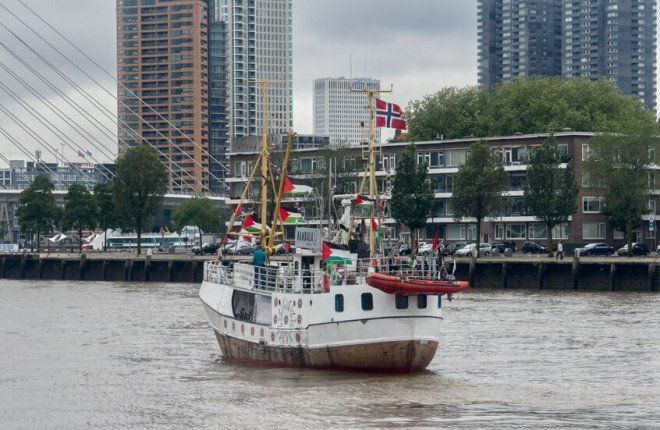 إغلاق حساب "أسطول الصمود" على منصة "إكس" بالتزامن مع احتجاجات عالمية