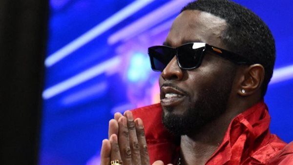 شاهد .. "المغنى العالمى ديدي" يلقي خطابا مؤثرا في جلسة النطق بالحكم عليه في قضية دعارة