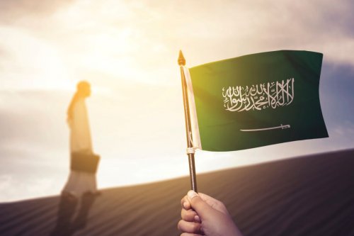 بهدف تحقيق التوازن بين تسهيل اللقاءات العائلية والحفاظ على الاستقرار الاقتصادي.. السعودية تبدأ تطبيق النظام الجديد لتأشيرة الزيارة