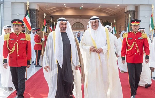 رئيس دولة الإمارات العربية المتحدة يغادر البلاد بعد زيارة أخوية