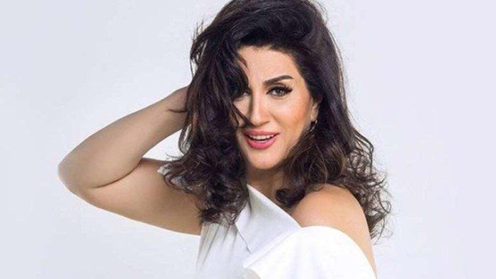 شاهد .. وفاء عامر تطل على جمهورها في رمضان 2026 بـ "السرايا الصفرا"