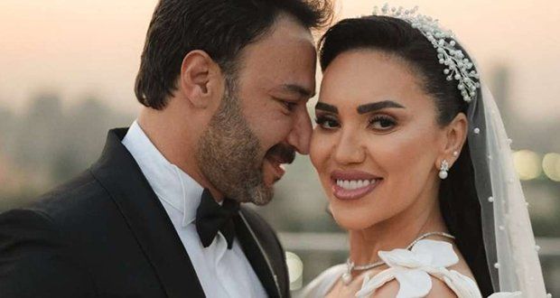 شاهد .. "حكاية محمد العمروسي زوج مي فاروق مع ياسمين علي تثير الجدل.. ما القصة؟"