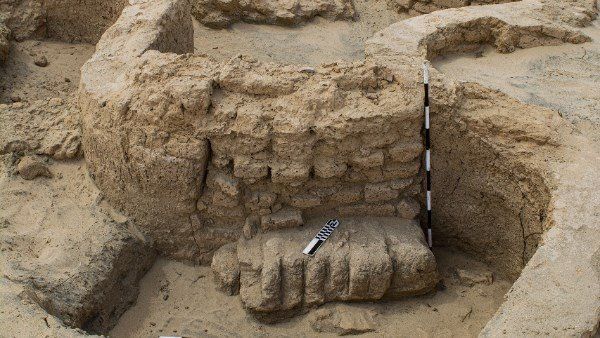 اكتشاف قلعة عسكرية جديدة من عصر الدولة الحديثة على طريق حورس الحربي بسيناء