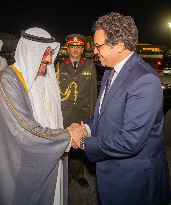 ممثل صاحب السمو يُغادر مصر بعد ترؤس وفد الكويت المشارك في قمة شرم الشيخ للسلام