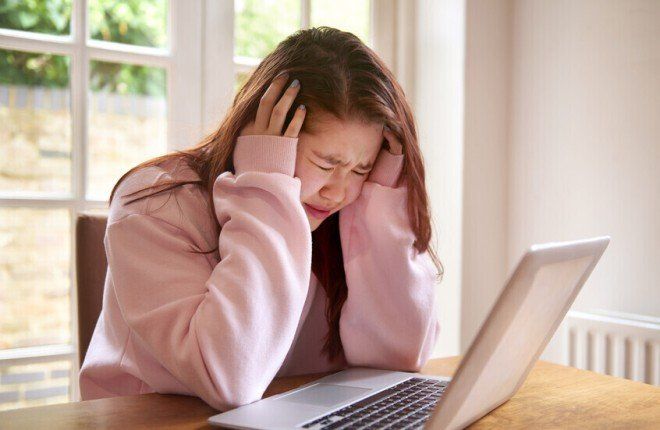 العلماء يكشفون السبب الجيني وراء ارتفاع معدلات الاكتئاب بين النساء مقارنة بالرجال