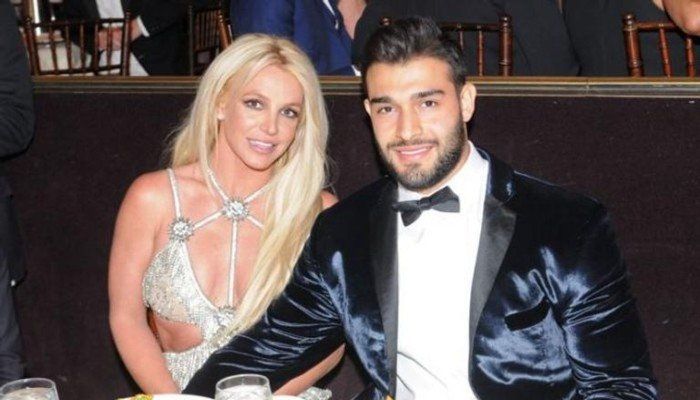 شاهد .. سام أصغري يوجه رسالة دعم مؤثرة لبريتني سبيرز رغم الطلاق.. ما القصة؟