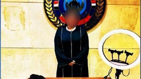 شاهد .. ضبط صانعة محتوى بتهمة نشر مقاطع فيديو بالرقص بملابس خادشة للحياء