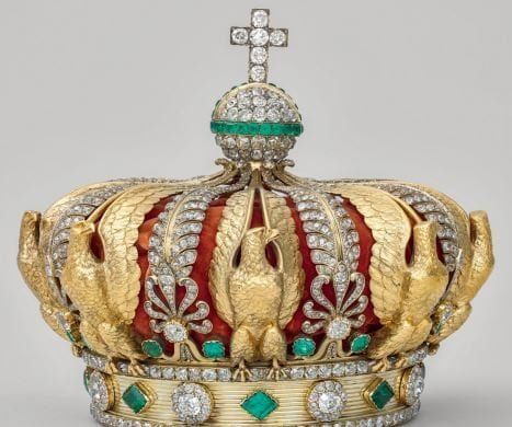 شاهد .. بعد عملية سرقة مذهلة.. .. اعادة فتح متحف اللوفر