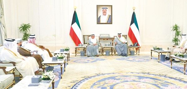 ولي العهد استقبل بورسلي ورؤساء المحاكم العليا و«التمييز» بدول «التعاون»