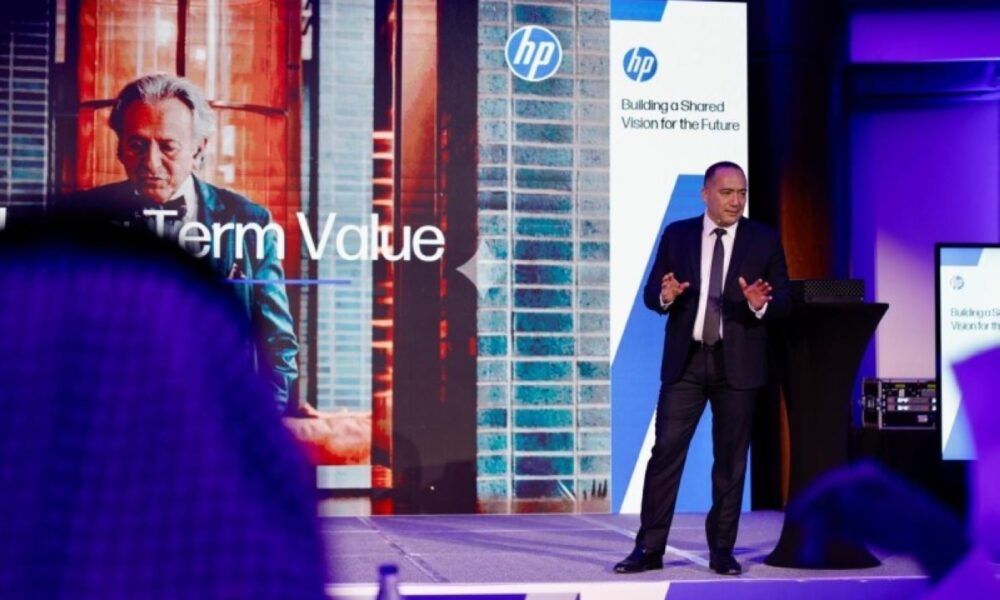 “HP تستثمر في السعودية لدعم التحول الرقمي والابتكار”