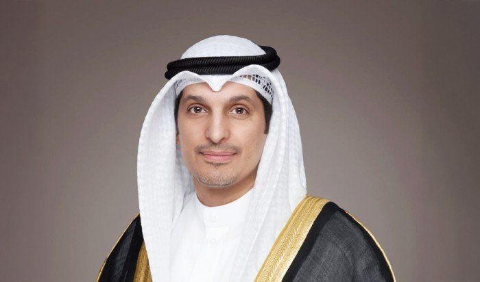 شاهد .. الكويت.. وزير الإعلام يصدر قرارات وزارية بتعيين مديرين عامين في الوزارة