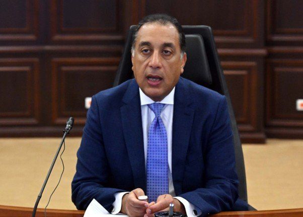 مصر.. رئيس الوزراء يفتتح اليوم مصنع أوبو لتصنيع الهواتف المحمولة