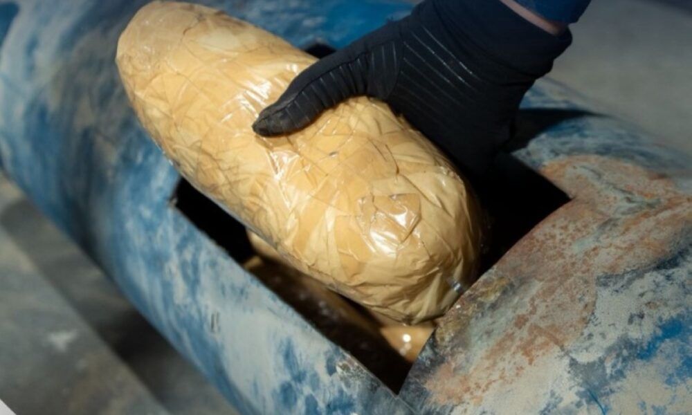 إحباط تهريب 8 كغم ميثامفيتامين في عملية زاتكا