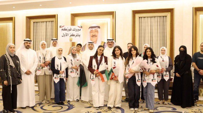 وزير التربية الكويتي يستقبل الطلبة الفائزين في ملتقى "الابتكار المالي" في عمان