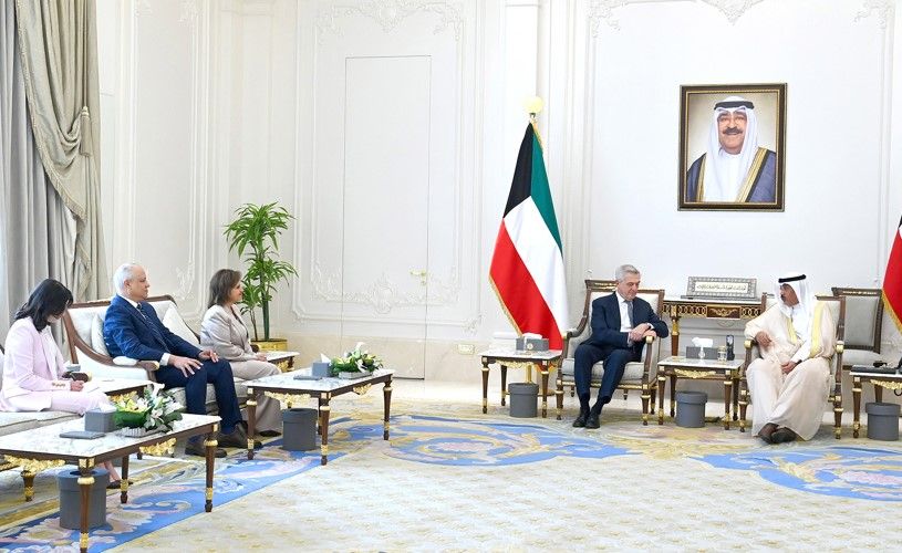 ولي العهد استقبل رئيسي الوزراء والحرس الوطني والنائب الأول