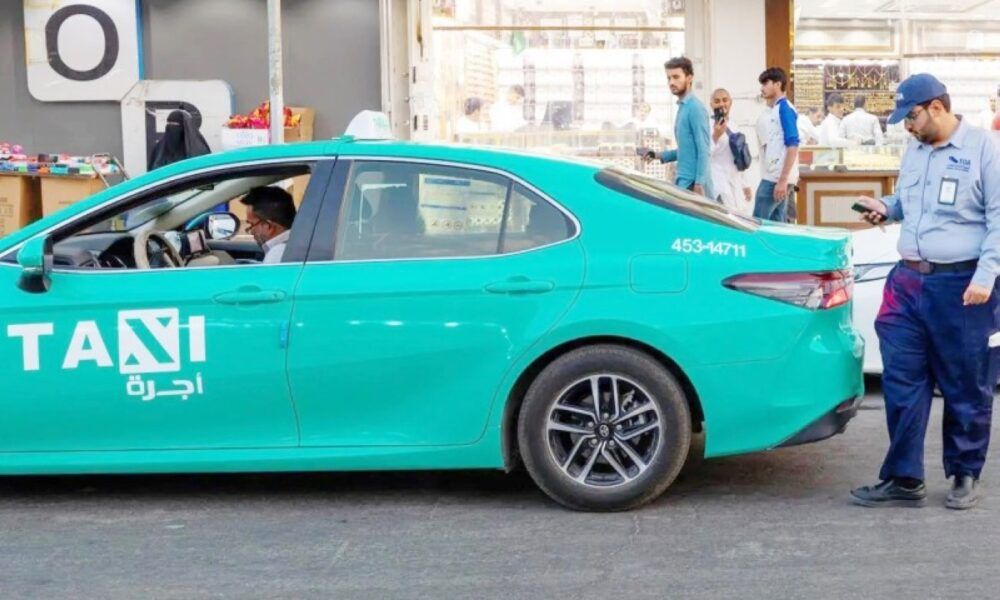 ترحيل المخالفين لنشاط سيارات الأجرة في السعودية