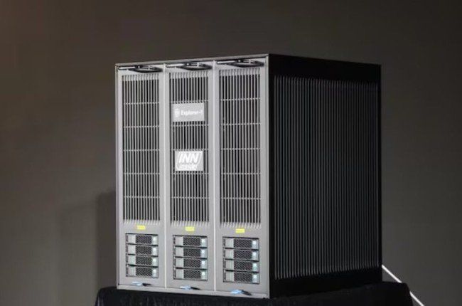 الصين تكشف عن خادم ذكاء اصطناعى بحجم الثلاجة يقلل استهلاك الطاقة بنسبة 90%