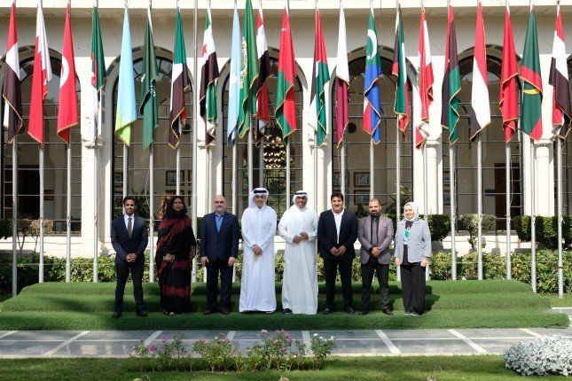 وفد النادي العلمي الكويتي يبحث تطوير التعاون المشترك مع الجامعة العربية