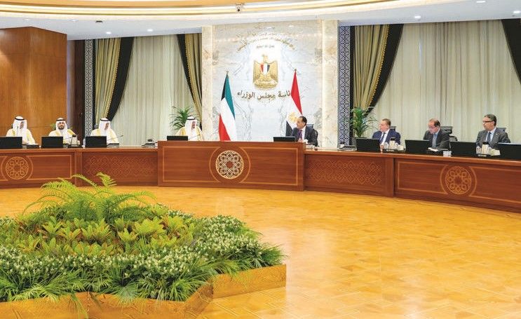 رئيس الوزراء بحث مع نظيره المصري الفرص الاستثمارية في مختلف القطاعات