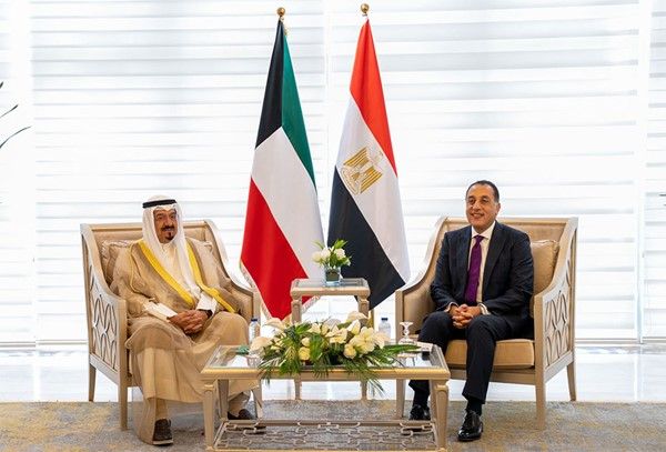 رئيس الوزراء بحث مع نظيره المصري أفضل الفرص الاستثمارية في مختلف القطاعات