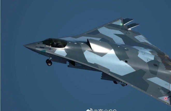 الصين تطوّر مقاتلة الجيل السادس وتُجري تغييرات جوهرية على طائرة التدريب القتالية