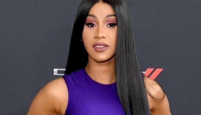 شاهد .. كاردي بي تفاجئ جمهورها باعتراف غير متوقع.. ما القصة؟