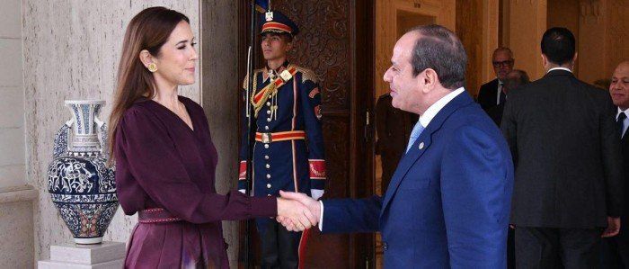 شاهد .. زيارة ملكة الدنمارك لمصر تتصدر اهتمام الإعلام العالمي