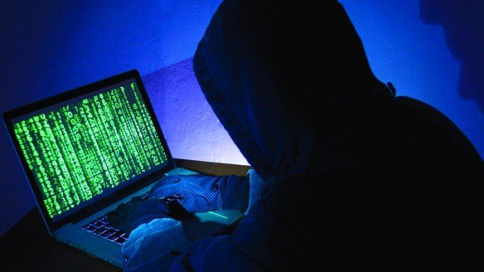 سنغافورة تقر عقوبة قاسية على المتورطين فى الاحتيال الإلكترونى