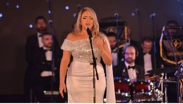 شاهد .. سارة سحاب تطرح كليب "إحساس مختلف" بتوقيع بتول عرفة