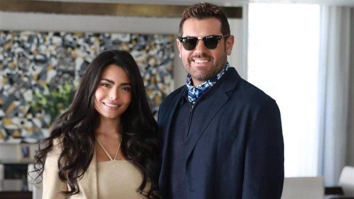 شاهد .. عمرو يوسف وأسماء جلال يحتفلان بالعرض الخاص لفيلم "السلم والثعبان"