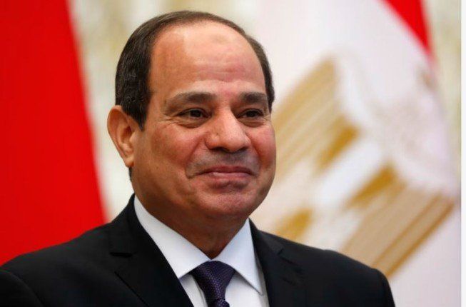 شاهد .. مصر.. الرئيس السيسي يكلف وزير الصحة بتوفير الرعاية الكاملة للفنان الكبير محمد صبحي