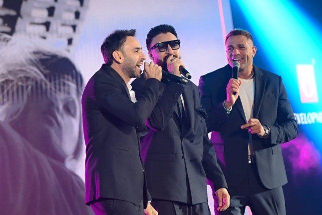 شاهد .. بالصور.. «واما» يشعلون القاهرة الجديدة بحفل كامل العدد وأجواء مليئة بالدعابة