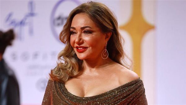 شاهد .. ليلى علوي توجه رسالة لـ أحمد سعد بعد تعرضه لحادث سير