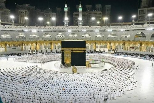 رسميًا من اليوم.. هذه الفئة من حاملي تأشيرة العمرة سيتم إعادتهم من المنافذ البرية والجوية ومنعهم من دخول المملكة