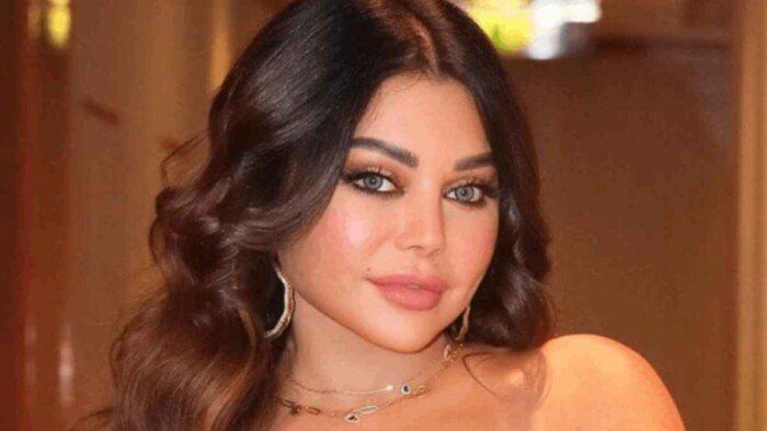 شاهد .. اتفرج بالفيديو | هيفاء وهبي بالحجاب في الرياض.. استعدادًا لحفل "واو"