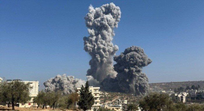 انفجار عنيف يضرب كفر تخاريم بريف إدلب الغربي ويثير حالة من الهلع بين الأهالي