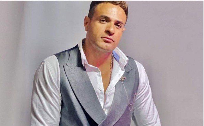 شاهد .. محمد نور يطرح أحدث أغنياته بعنوان "دوائر الحب"