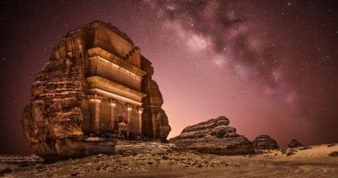 مطل الحَرّة في العُلا.. نافذة على الجبال والواحات بالسعودية