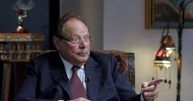 رئيس اليمن الأسبق يكشف تفاصيل إجبار سالم ربيع على الاستقالة