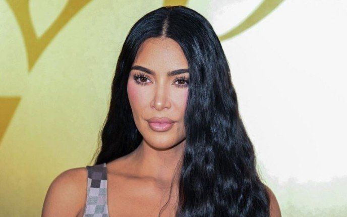 شاهد .. فاجأت الملايين.. كيم كارداشيان تكشف السبب وراء تغيير اسمها