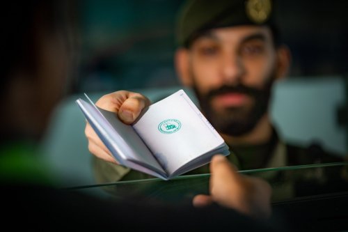 تعميم هام من الجوازات السعودية بشأن هوية مقيم.. يجب على كل وافد القيام بهذا الأمر على الفور